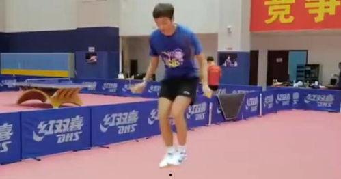 国乒爸爸爆料冬奥会视频,国乒健儿风采闪耀冰场  第3张